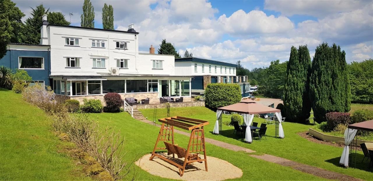 The Paddocks Hotel Саймондс-Ят Экстерьер фото